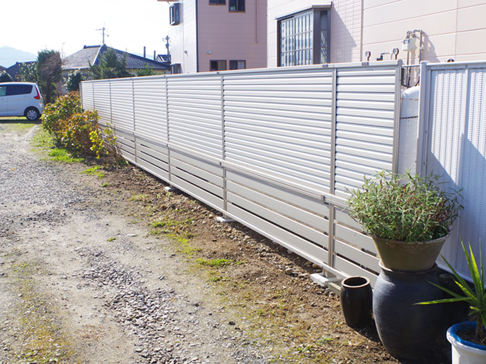 フェンス取付工事